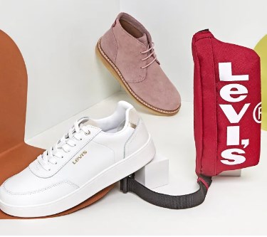 chollo Levi´s: Calzado y Complementos con un 60% de descuento